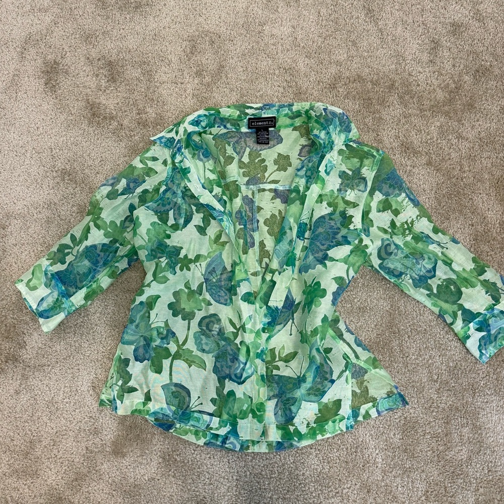 vintage elementz top. size large.